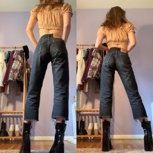 Vintage Levi’s 501s size 23 waist XXS